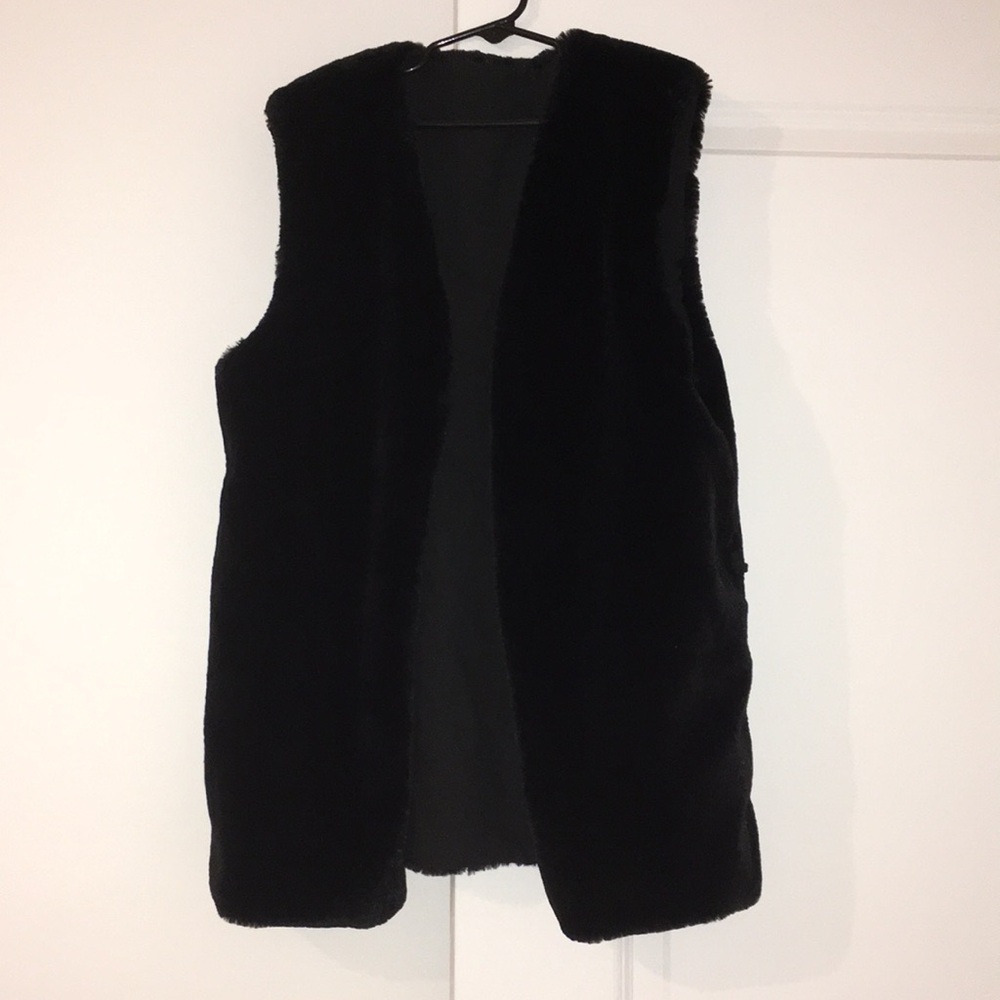 Little creative factory fur vest size 14